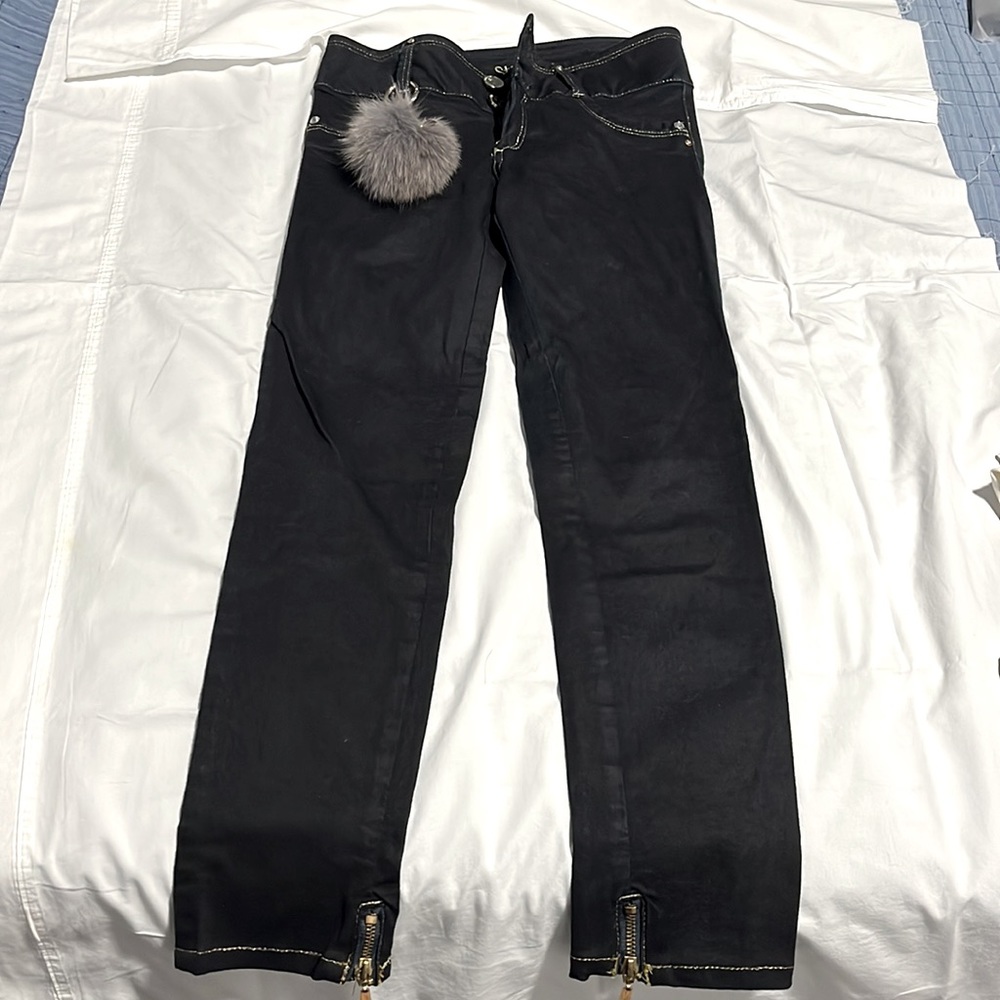 Studio F Black Jeans for women US size 4 with puffy accessory